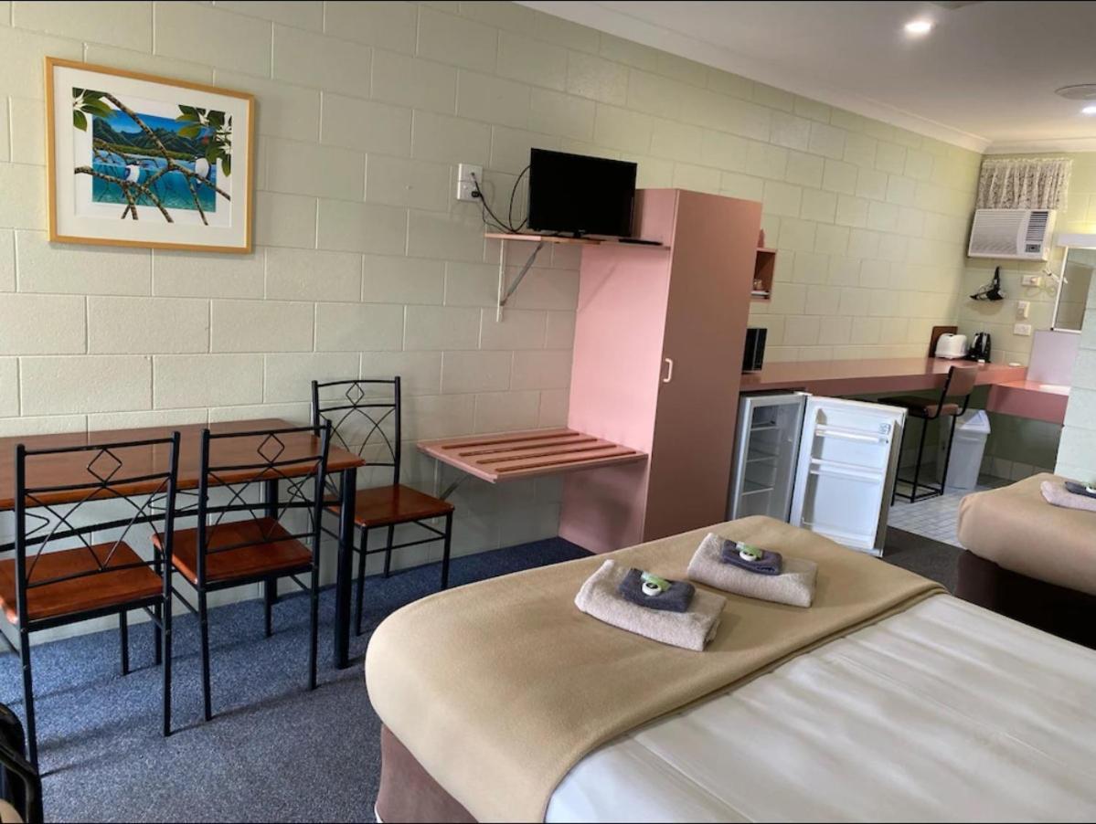 Yungaburra Park Motel Exterior foto