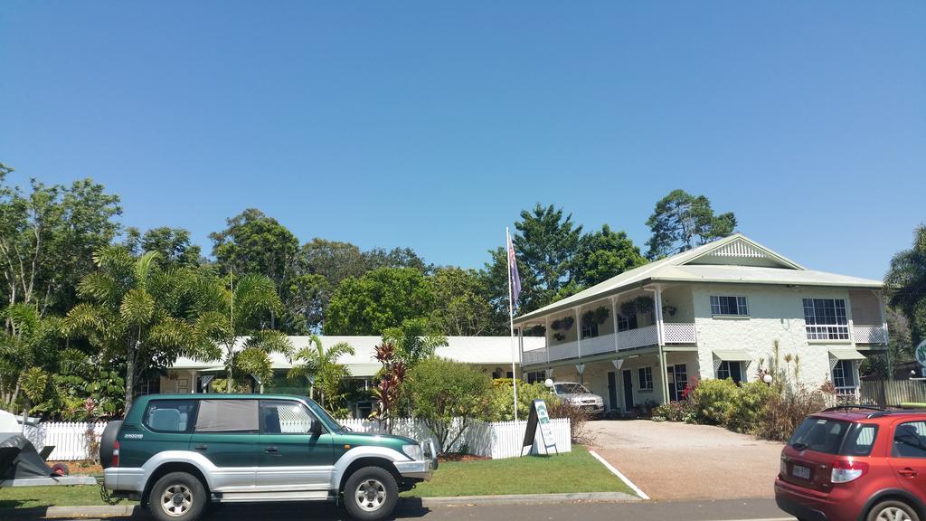 Yungaburra Park Motel Exterior foto